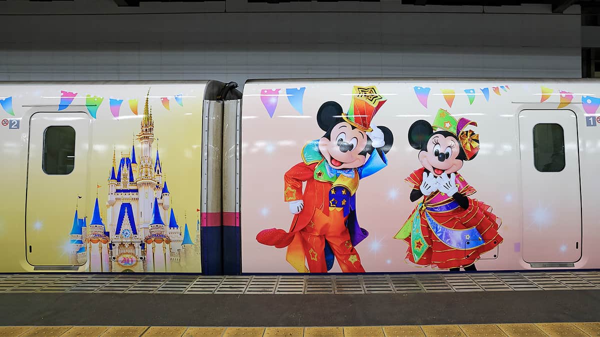 E2系J69編成が「Magical Dream Shinkansen」に｜鉄道ニュース｜2023年