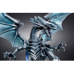 遊☆戯☆王」“青眼の白龍”フィギュア、新カラーで登場！ ホログラム