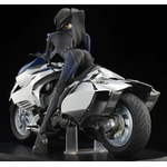 銀色の輝きを纏い、新島真withヨハンナ、再び登場！フィギュア