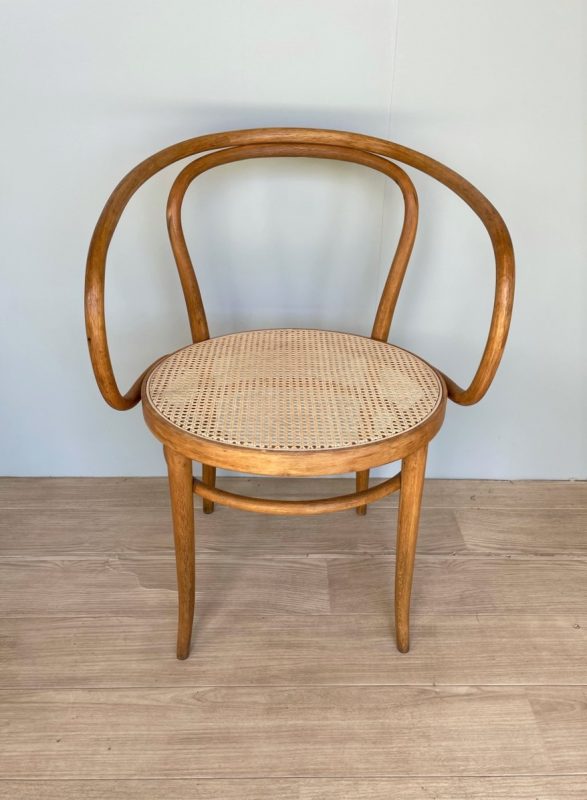 THONET/トーネット社 ダイニングチェア 生地の張り替え | 椅子と