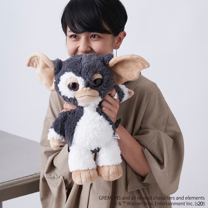 グレムリン」ギズモの別注カラーぬいぐるみ＆キーホルダーが登場！予約