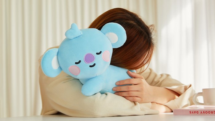 BT21ベビーシリーズ新作は「ミニピロークッション」！疲れをほっと癒や