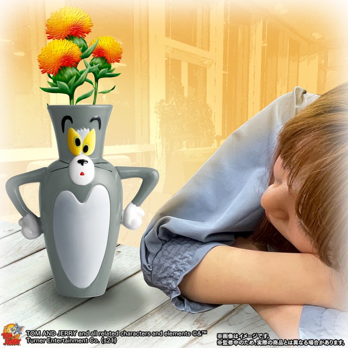トムとジェリー「壺になったトム」完全再現！ピッチャーや花瓶になる