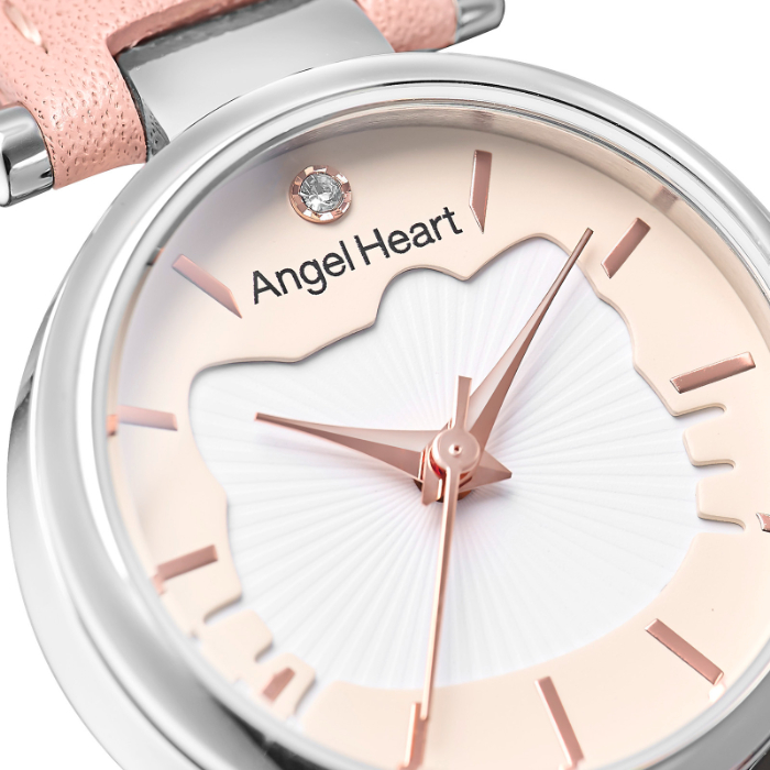 ハローキティ」50周年記念のウォッチが「Angel Heart」から登場