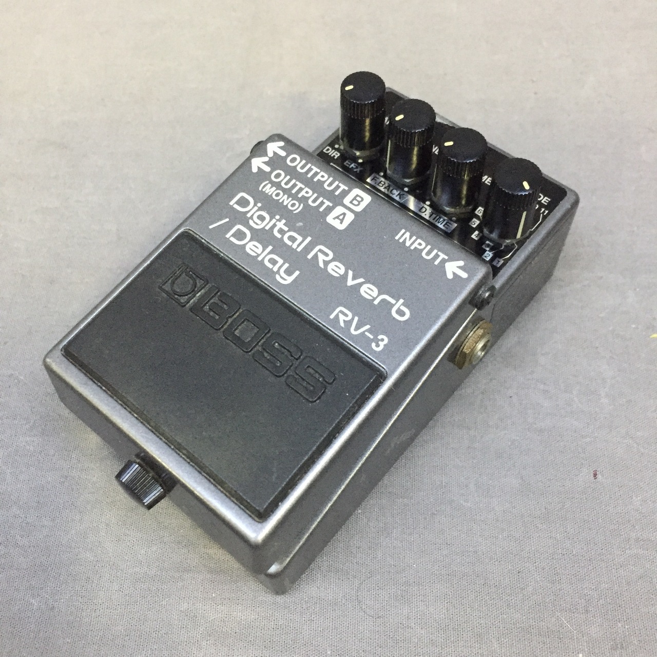 BOSS RV-3 DigitalReverb/Delay 1994年製 買取りました。デジマートに
