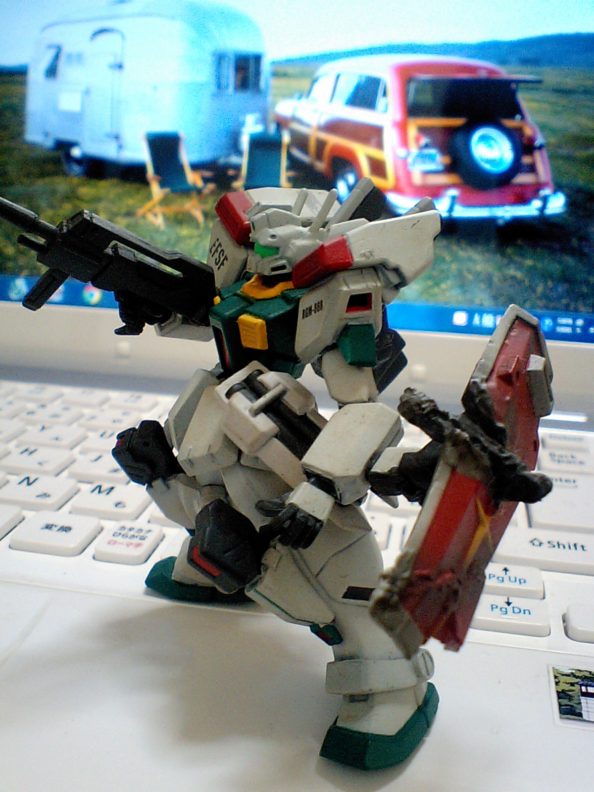 バンダイ FW ガンダムアルティメットオペレーション プラス4 RGM-86R