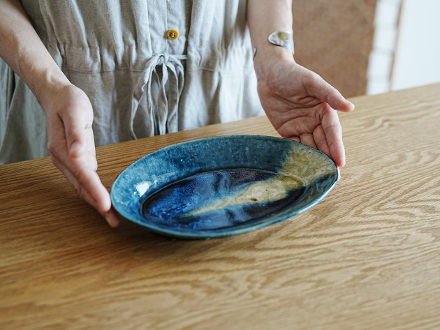 松村英治 オーバル中皿（青流し・B）