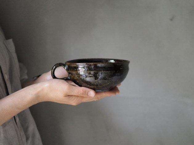 余宮隆 飴釉スープマグ