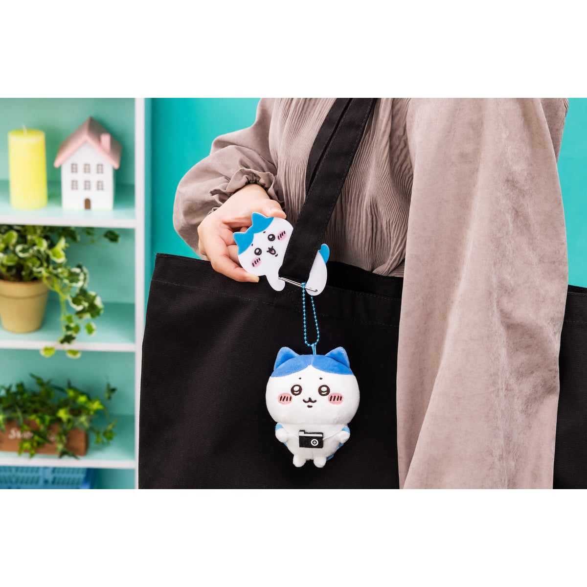 ちいかわ ダイカットアクリルカラビナ（うさぎ） | ちいかわマーケット