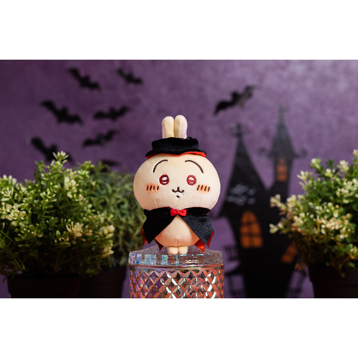 ちいかわ 仮装しちゃう！マスコット（吸血鬼なうさぎ） | ちいかわ