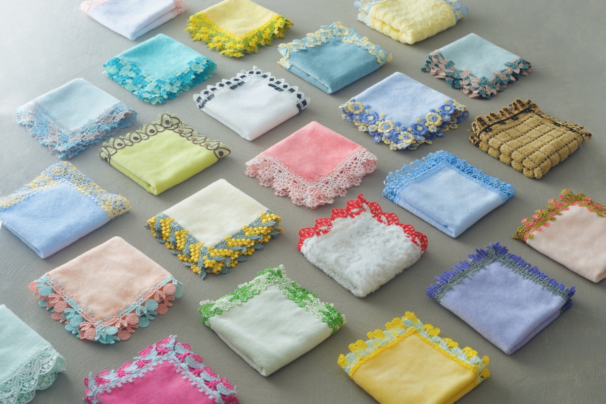 大人気「シーズンタオルハンカチ」の魅力と裏側を徹底解剖！ | 横浜