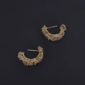 Moja Earrings/ピアス（ゴールド）Takahashi Naomi - Crochet with