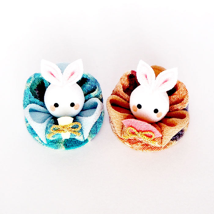 受注生産品】つまみ細工 -うさぎ雛セット- — ちりめん細工館 公式