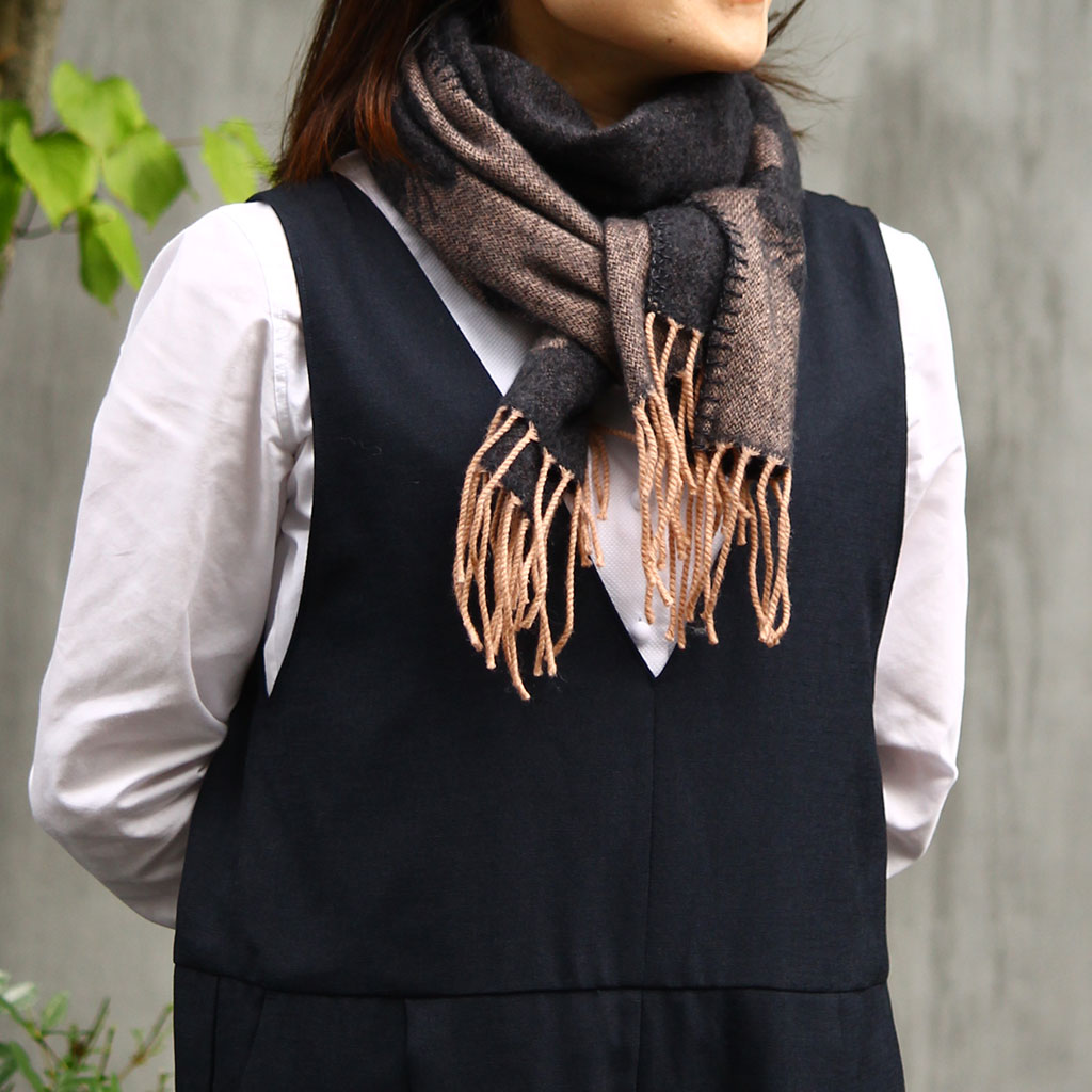 KLIPPAN × mina perhonen｜ロングマフラー CHOUCHO COMFOTA 北欧雑貨店