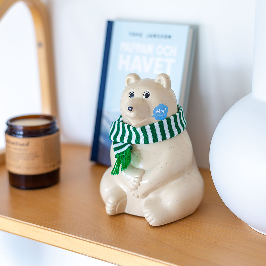 2023年秋冬限定】しろくま貯金箱（緑ボーダーマフラー付き） Polar