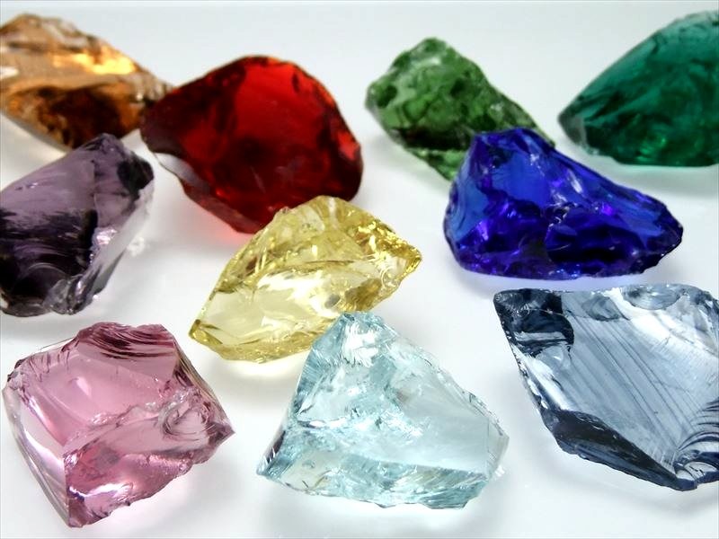 アンダラクリスタルの魅力とは？産地・硬度と天然石の特徴