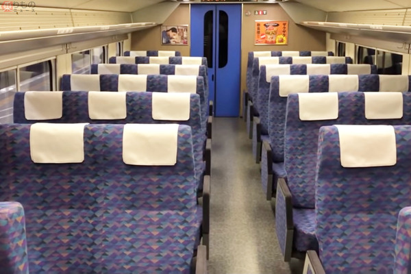 E4系「Max」最大の特徴？ 激セマ6列席誕生の背景 マンモス車両の中身も