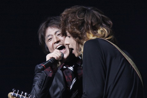 黒夢の復活後初武道館公演にホリケン参上！ 共作初披露で1万人魅了