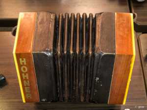 HOHNER 48ボタン イングリッシュ・コンサーティーナ ソプラノ(Riveted