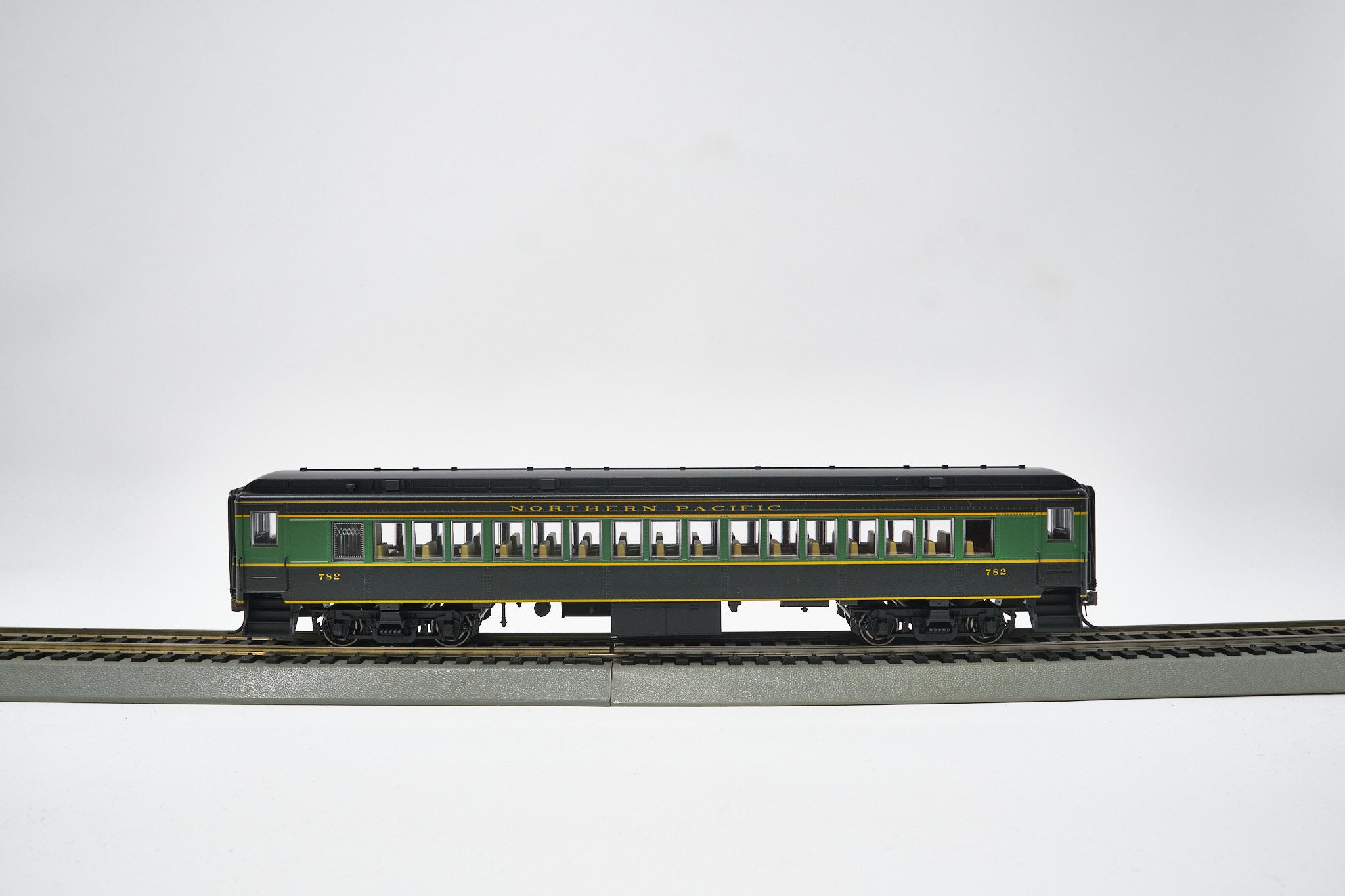 HO Model Trains – Con-Cor Trains