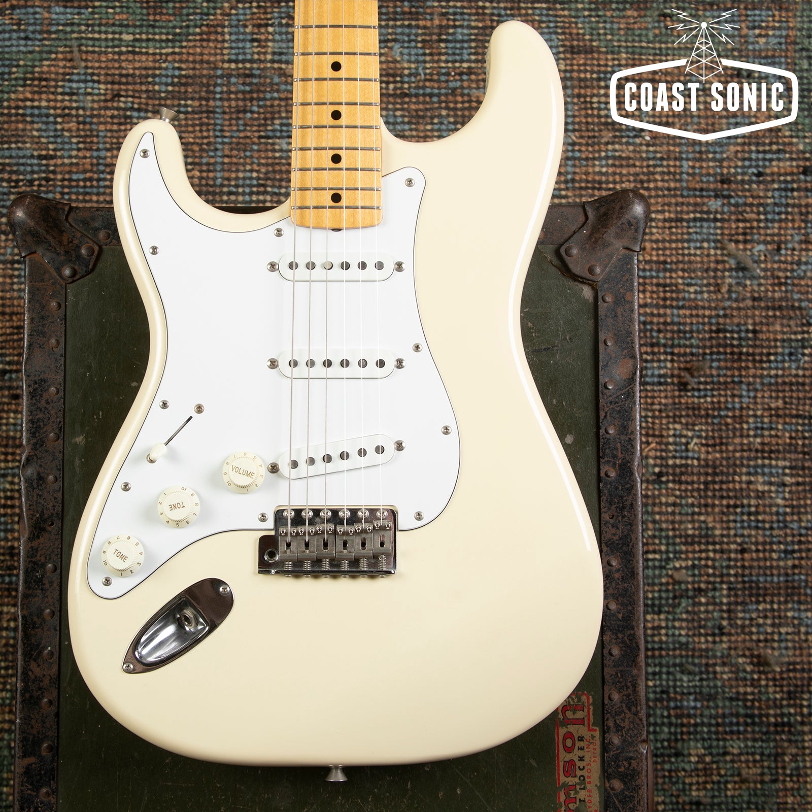 HENDRIXSTRAT-5.jpg?v=