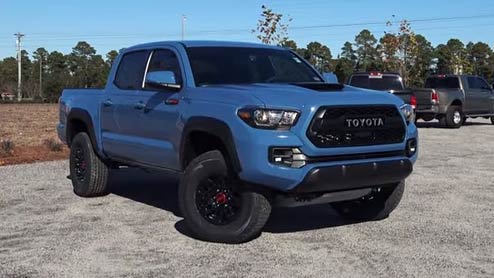 タコマのボディサイズは？スペック・価格・維持費 - COBBY