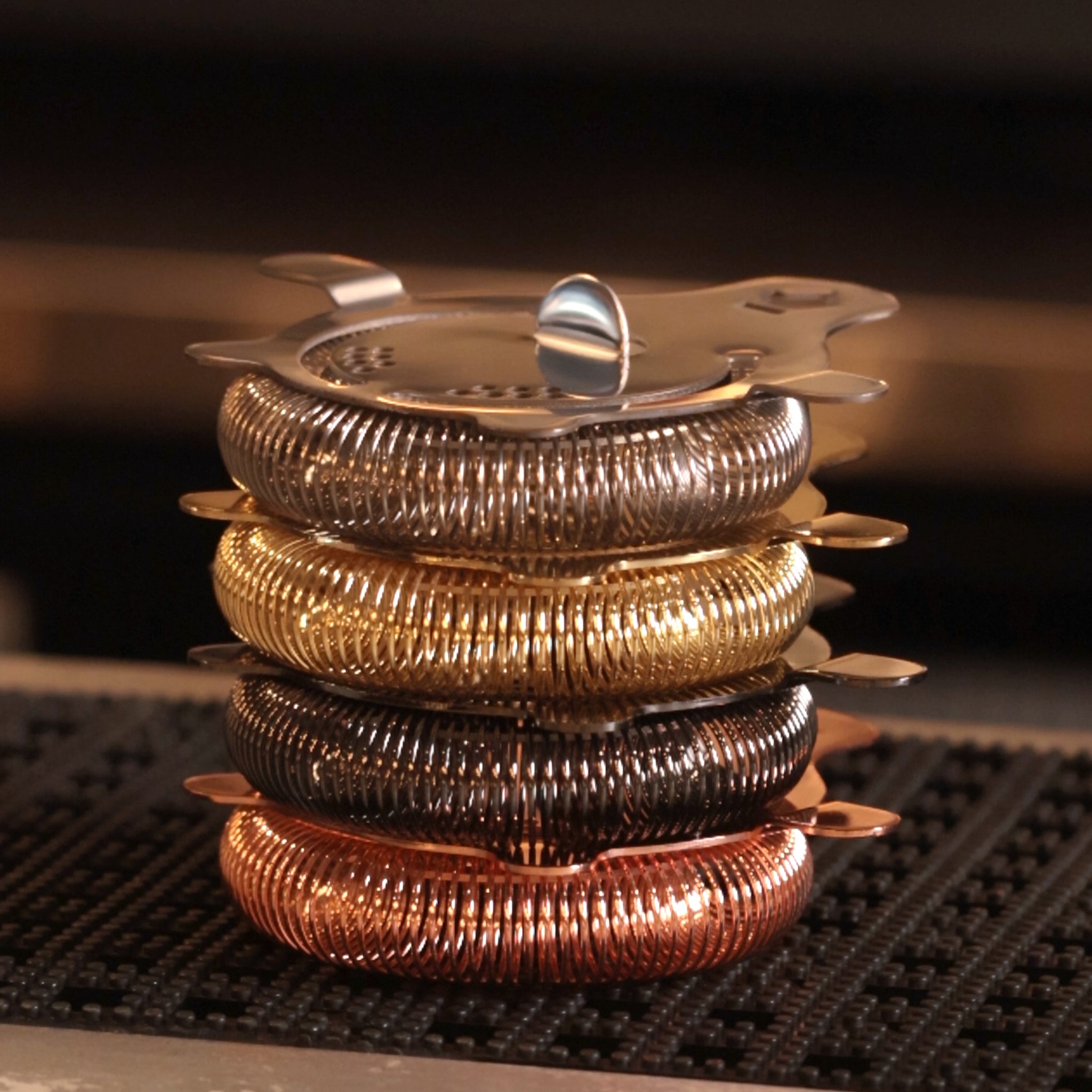 BUSWELL® BOBTAIL COCKTAIL STRAINER – STAINLESS STEEL – Cocktail