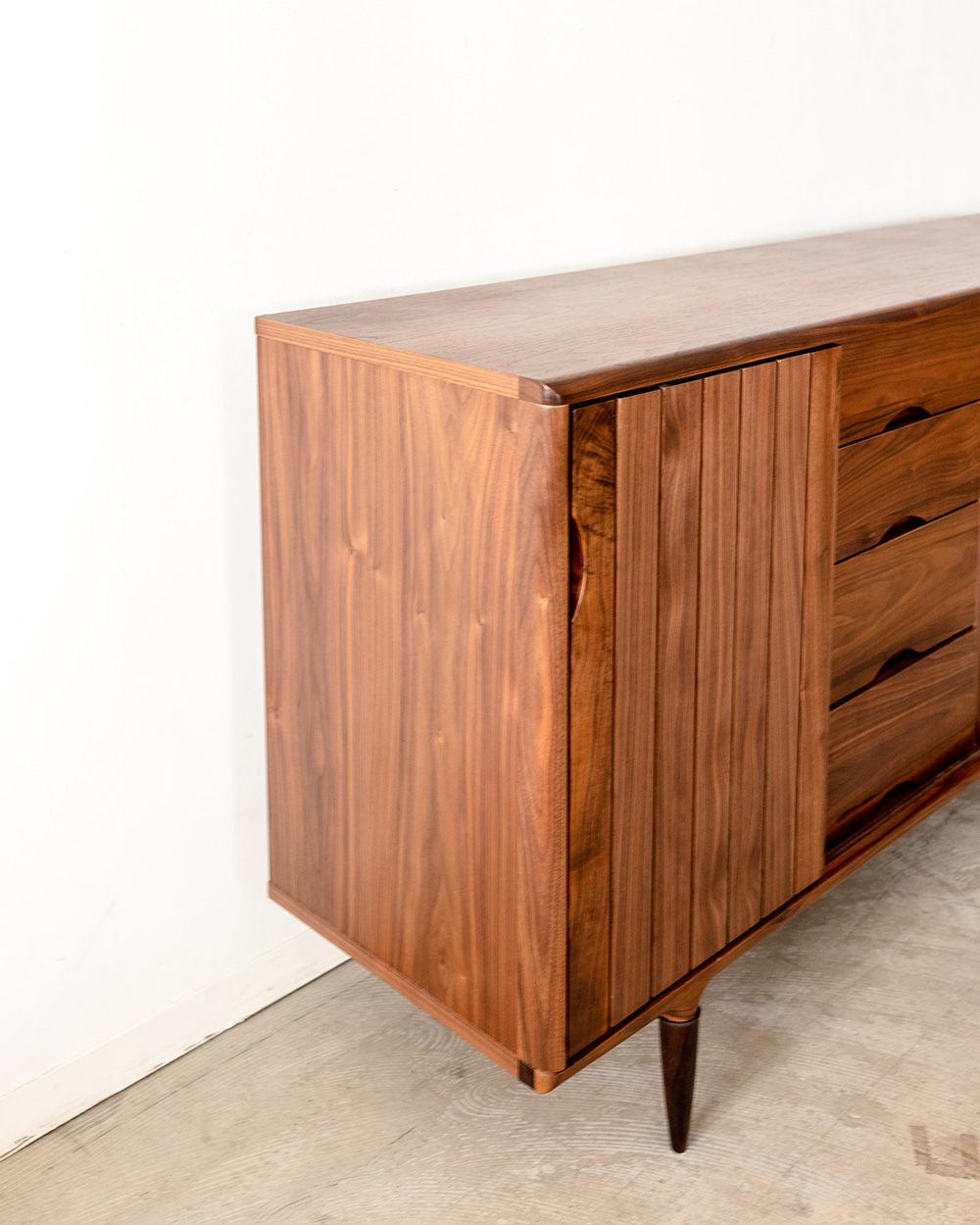 KISSUI サイドボード163 ウォールナット/ウレタン | cocochi ｜ 家具と