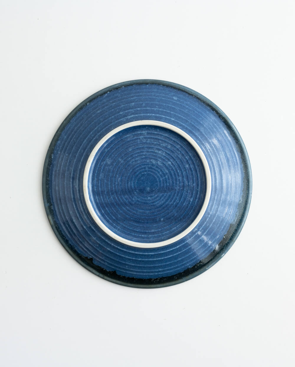 WEB限定】 新瀑布 円8.5皿 -器市- | cocochi ｜ 家具と服と暮らしの店