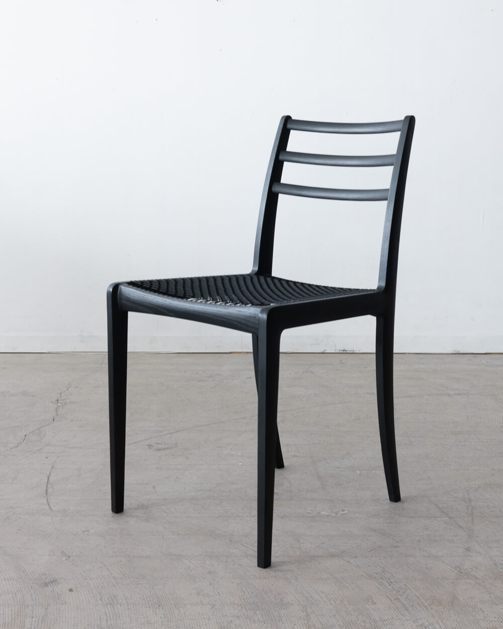 数量限定］ELEGANCE ダイニングチェア ホワイトアッシュ材 / Black