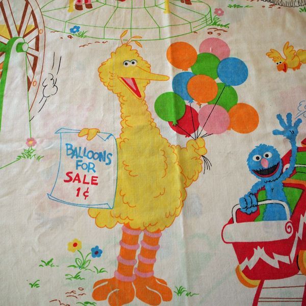 ビンテージシーツ セサミストリート 遊園地柄