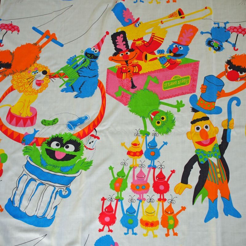 レア！ビンテージシーツ セサミストリート サーカス