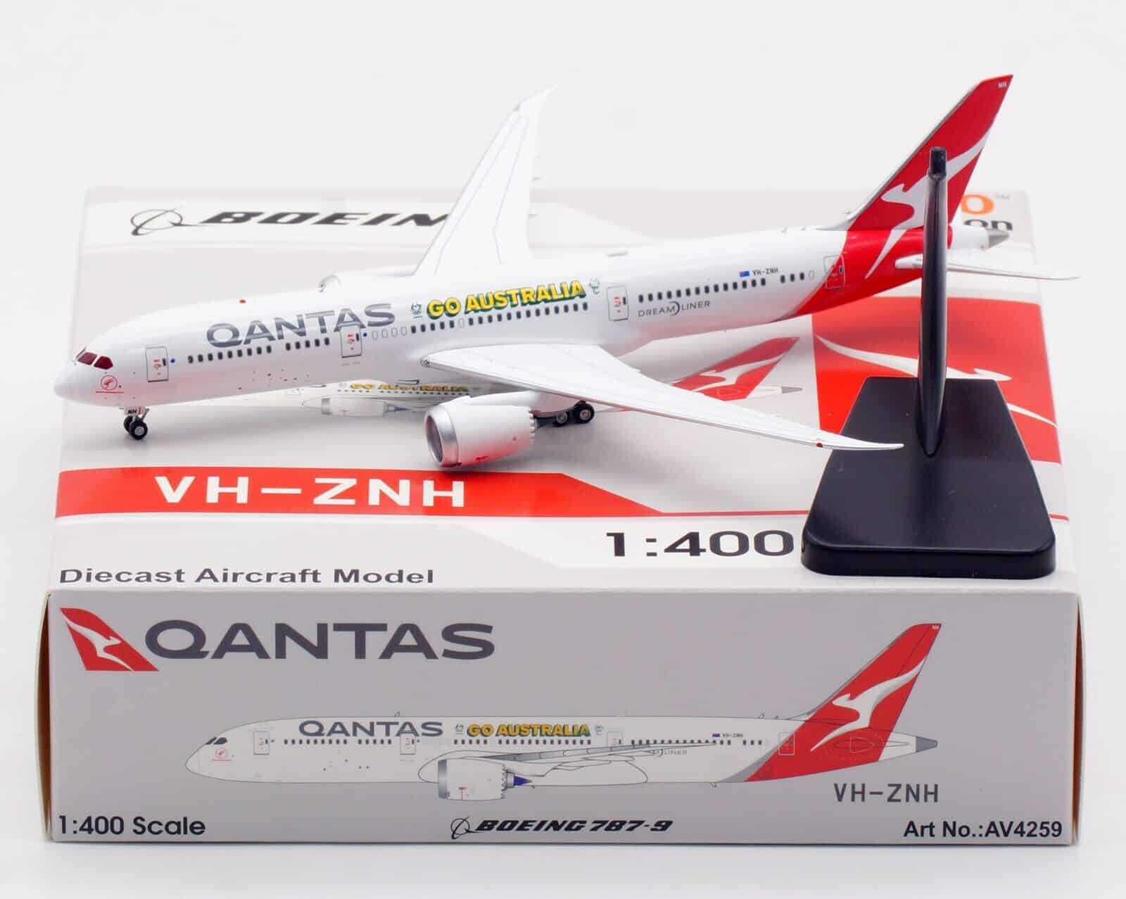 Aviation 400 1:400 Qantas Airways Boeing B787-9 Dreamliner 