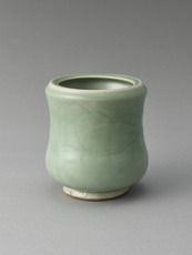 九州国立博物館 | 収蔵品データベース | 青磁草花文水指