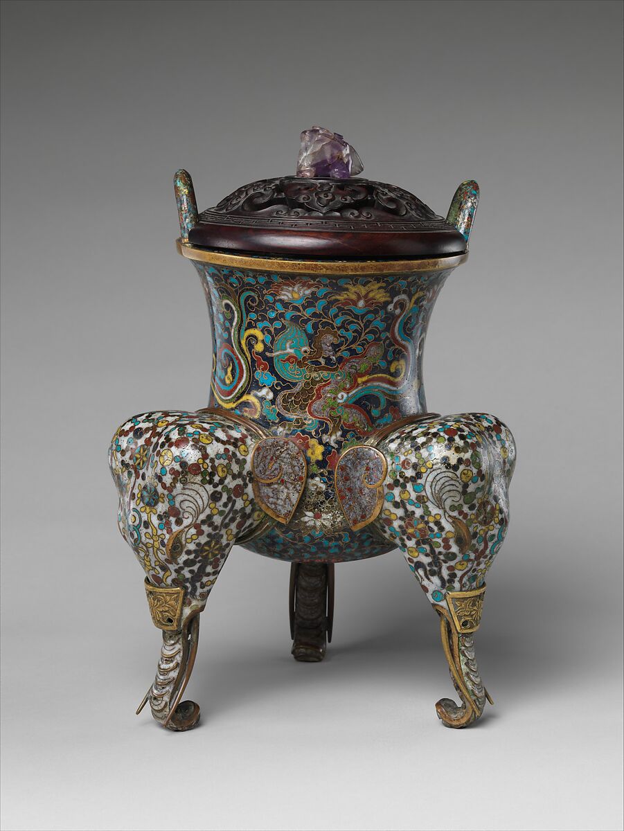 Tripod incense burner with makara - China - Ming dynasty (1368