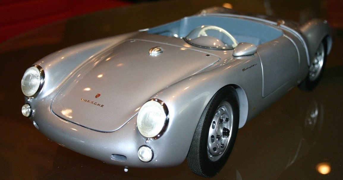Collector Studio - Fine Automotive Memorabilia - 1/8 1954 Porsche