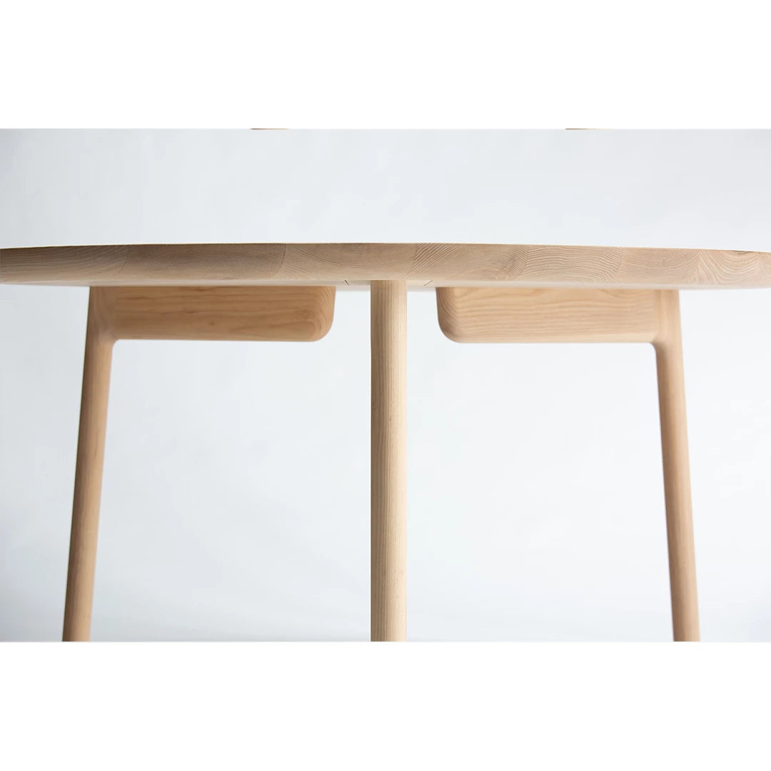 TABLE｜Gt01｜ラウンドテーブル｜ダイニングテーブル｜Hirata Gen