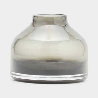 フラワーベースの商品一覧｜The Conran Shop（ザ・コンランショップ）