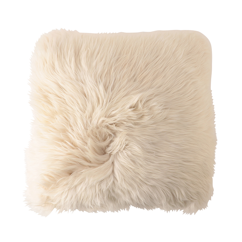 NEW ZEALAND SHEEPSKIN CUSHION 50x50 STEEL｜5%point | THE CONRAN