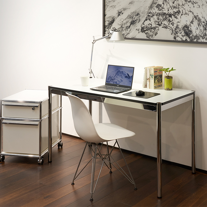 USM（ユーエスエム）ハラーテーブル 600 パールグレイ｜USM | THE