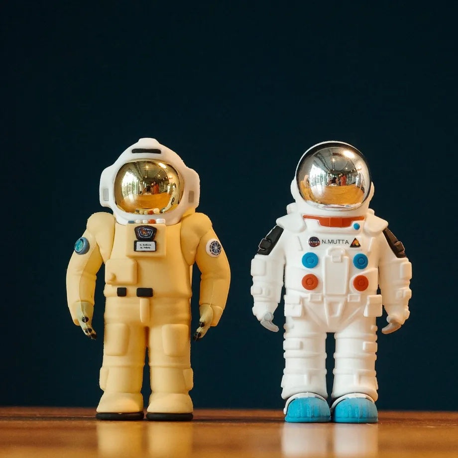 宇宙兄弟アストロポケットフィギュア 特設サイト｜小山宙哉