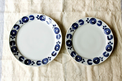 九谷青窯・徳永遊心さんの「輪花つなぎ」が新入荷しました