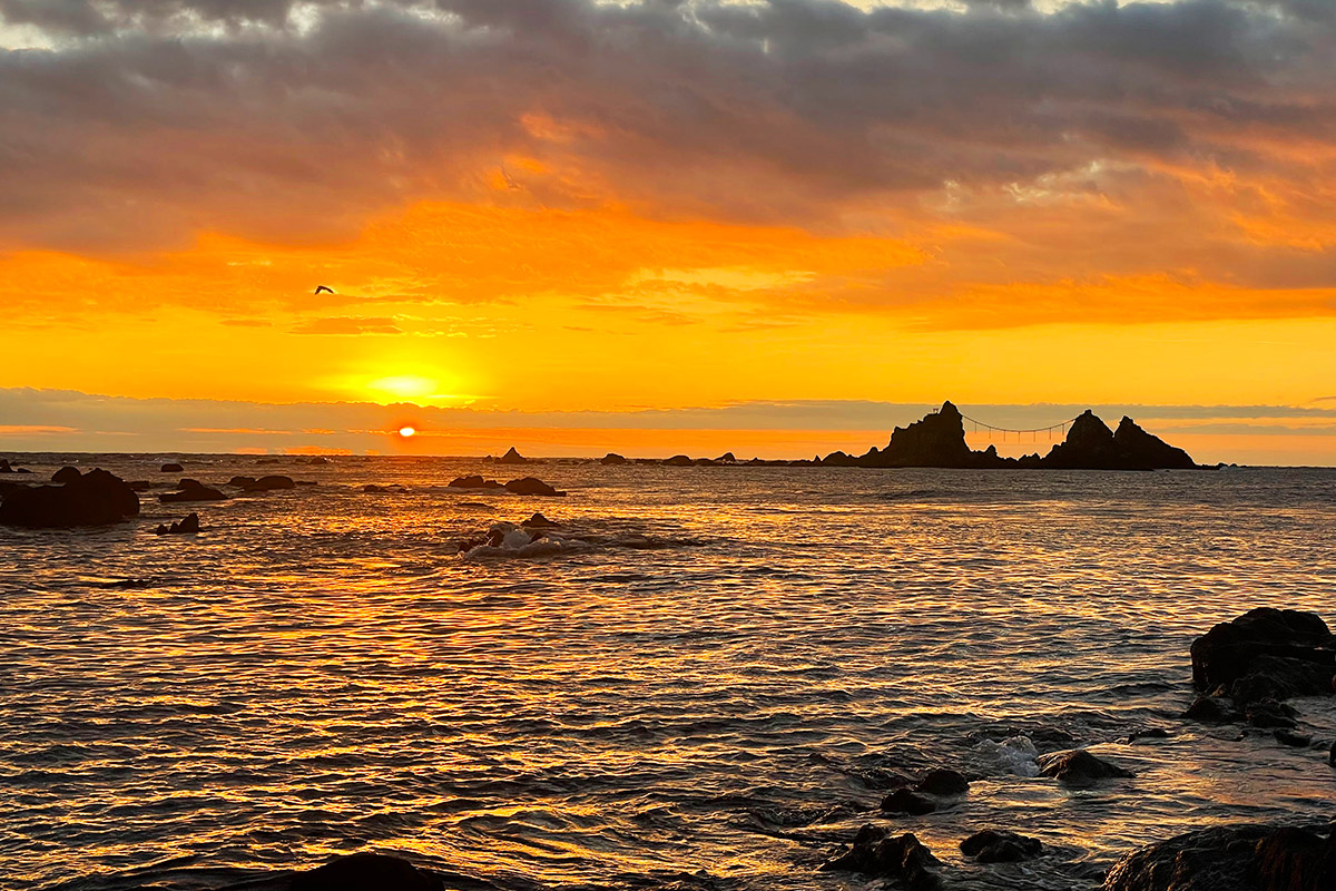 ケープ真鶴・三ツ石海岸 | 電車で行ける関東・神奈川のグランピング