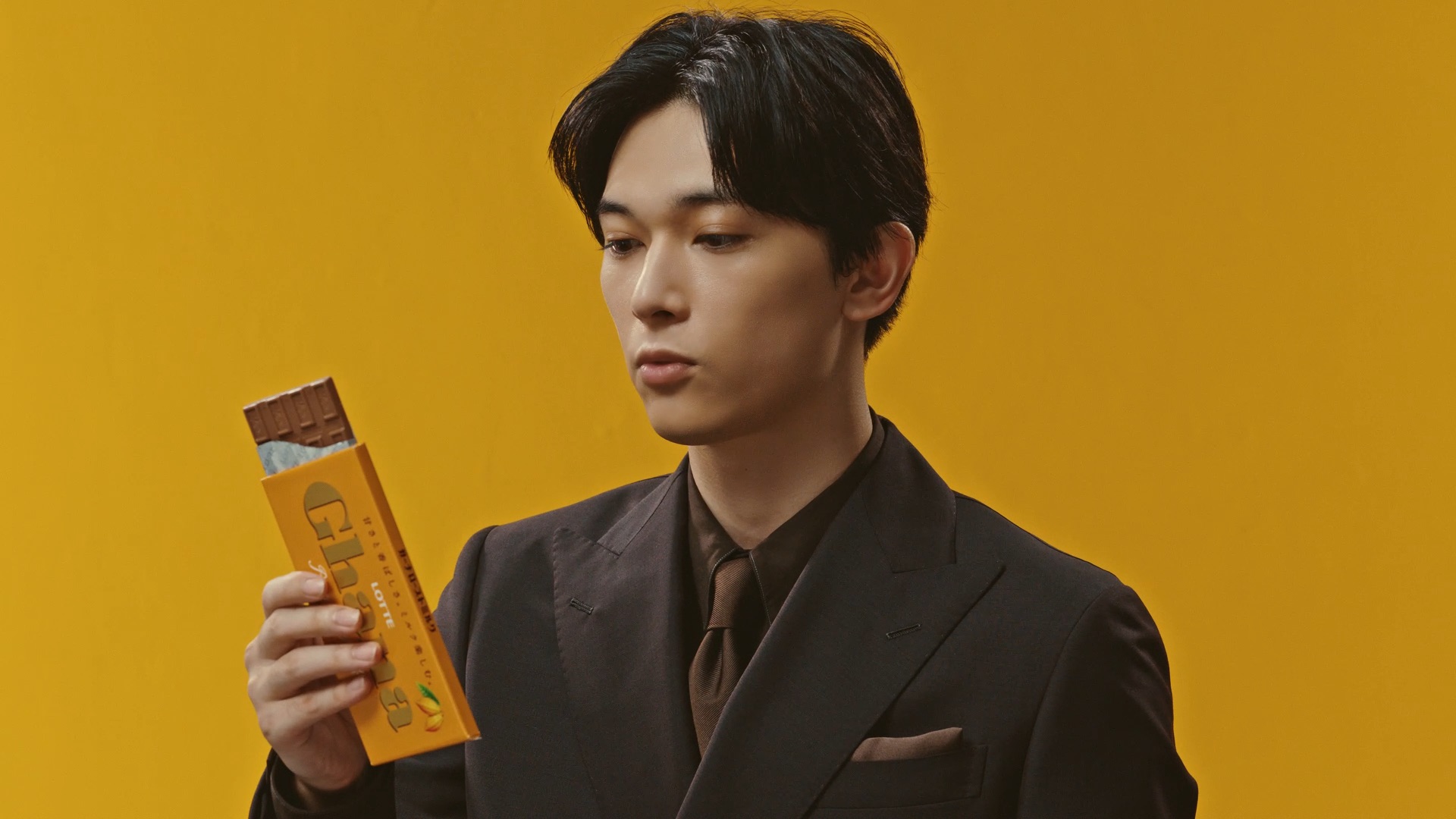 どっちの吉沢亮もいいに決まってる！『ロッテガーナブラック／ガーナ