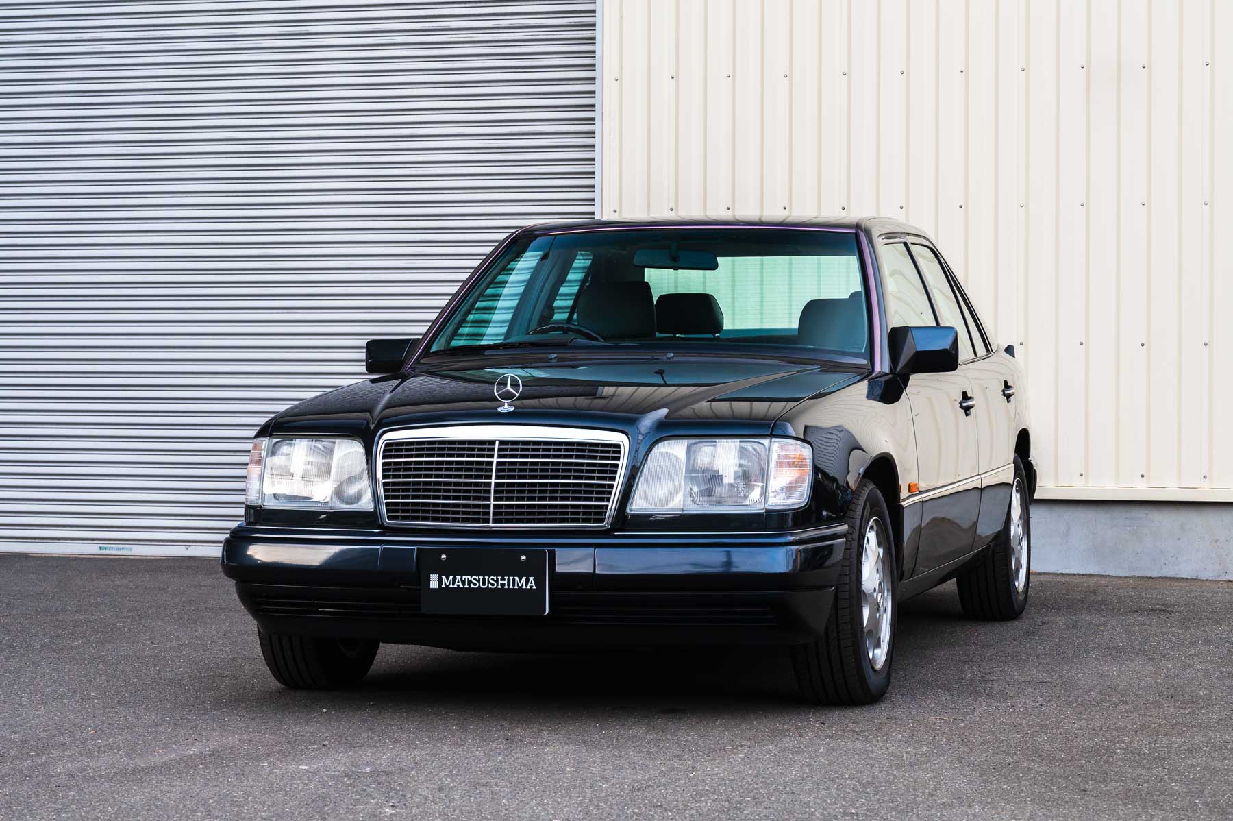Mercedes-Benz E320 Limited (W124) - MATSUSHIMA CLASSIC CAR