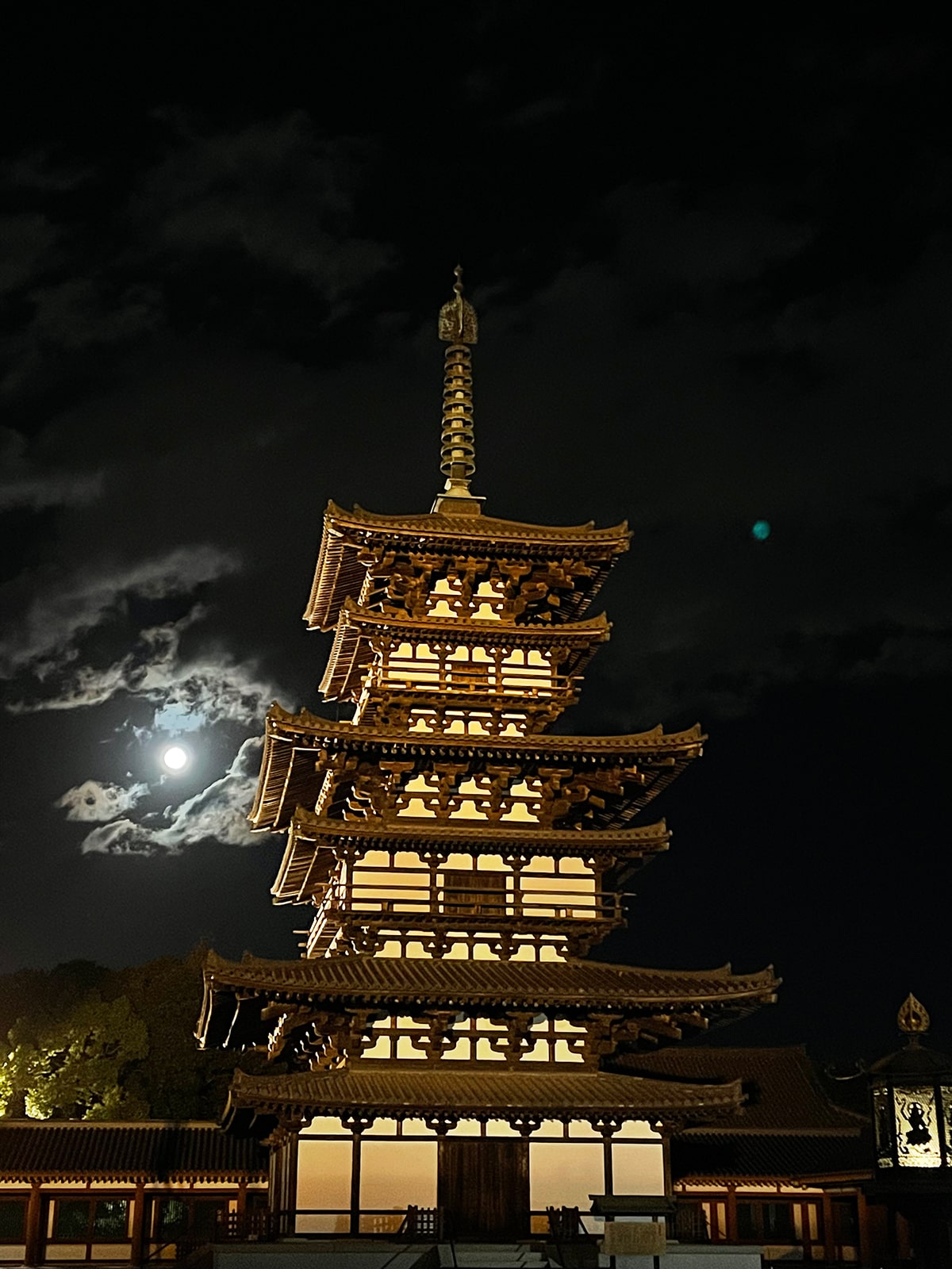 世界遺産・薬師寺東塔落慶記念奉納「工藤静香SYMPHONIC CONCERT in