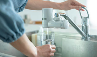 F428BS/F428KBS | クリンスイの製品 | 家庭用・浄水器の三菱ケミカル