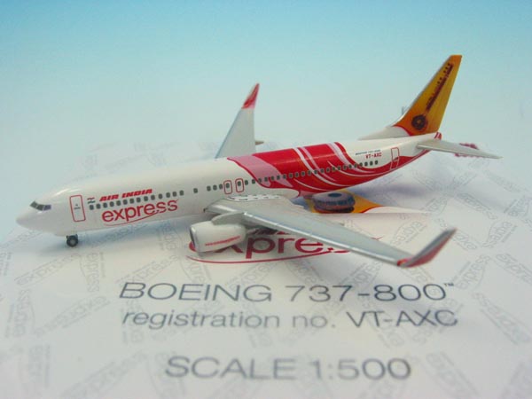 8034 Hogan Air India / エア インディア B737-800 VT-AXC 1:500