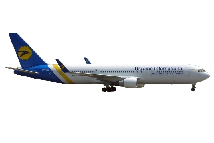11834 Phoenix Ukraine International Airlines / ウクライナ国際航空