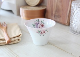 イマン プリンセスローズ － フレンチカントリーのバラ柄、レース雑貨